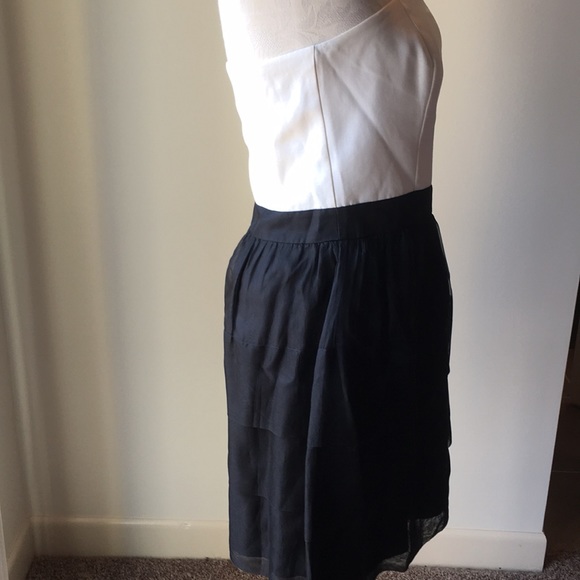 Color Block Strapless Dress. Tiered Skirt. - Picture 2 of 4